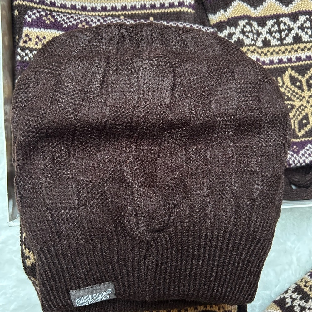 Reversible Set Touch Screen Compatible Gloves - Picture 5 of 7